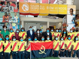 Seleção Júnior feminina de Andebol a caminho da Guiné Conacry