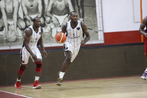 1° D'Agosto vence Interclube na primeira partida dos Playoffs