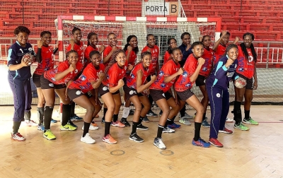 Seleção Júnior feminina Conquista 2.A Vitória  Consecutiva no africano de andebol